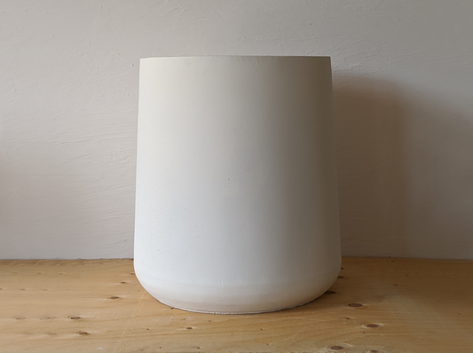 Trapeze planter, Snow White